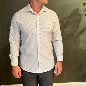 Mizzen and Main Button Down - Slim Fit Large